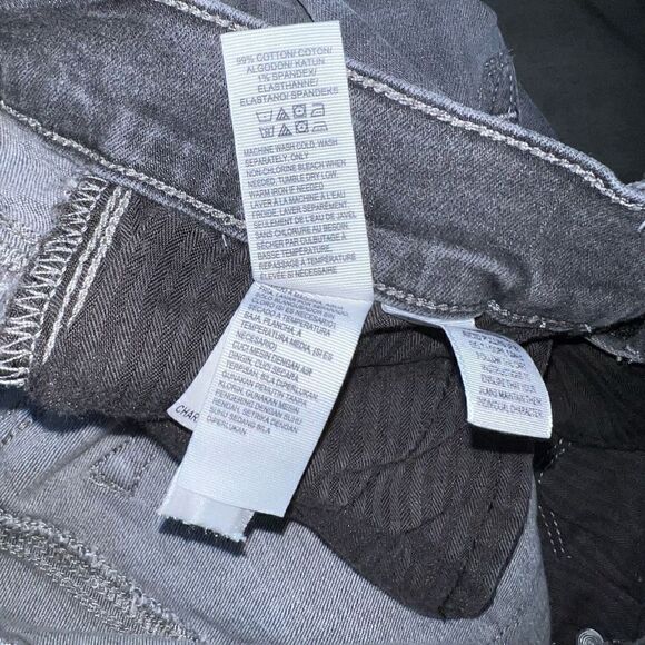 Lucky Brand Charlie Legging Jean in Gray, Intentional Fading, Women’s 2 - Picture 7 of 10